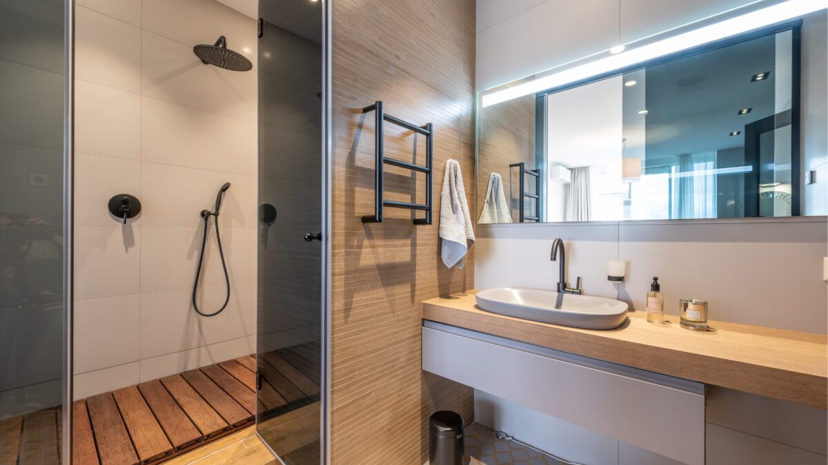 Kleines Bad einrichten: Maximale Gestaltung auf begrenztem Raum