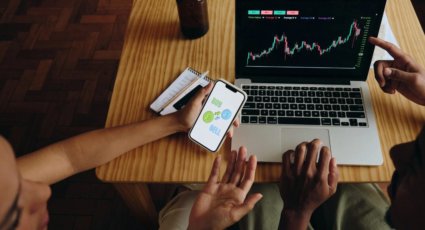 Aktien und Co.: Frauen sind zurückhaltender