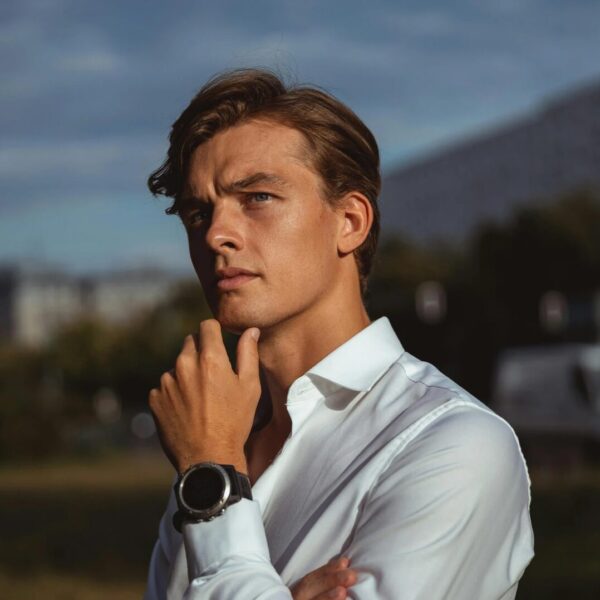 Seltene russische Jungennamen mit Bedeutung, Herkunft und Tradition