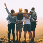 Umarmung denk an dich Sprüche Freundschaft Herzliche Botschaften