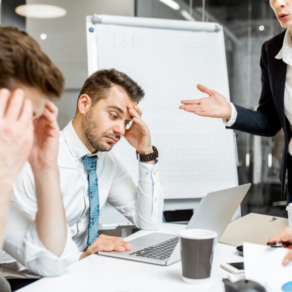 Arbeitgeber verweigert Urlaub nach Krankheit Rechte und Kündigung