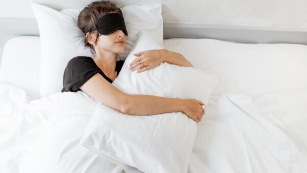 Wenn man von jemanden träumt vermisst diese Person dich Mythos oder Seelenfunk