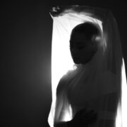 Dark Romance Autorin Die düsteren Bestsellern und intensiven Emotionen