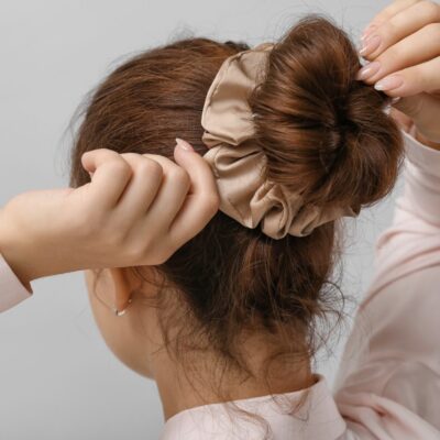 Einfache Frisuren für Anfänger mit mittellangem Haar